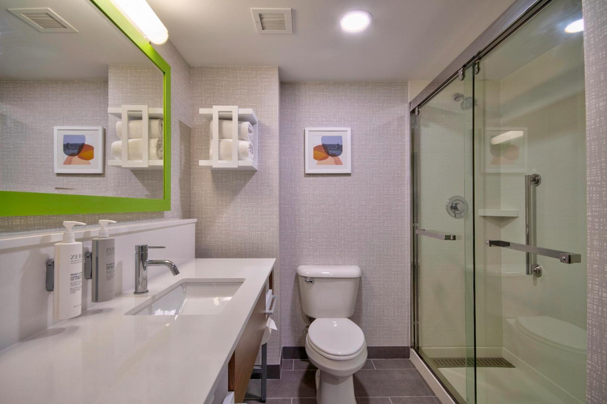 Hampton Inn East Aurora Екстериор снимка